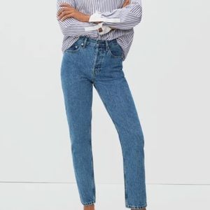 Everlane 90’s cheeky jean size 26 ankle length